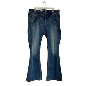 Torrid Luxe Slim Boot Jeans 16T Stretch Medium Wash 32” Inseam Flare Denim